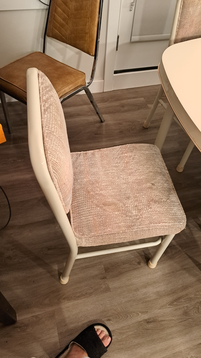 White Kitchen Table and 6 Chairs
