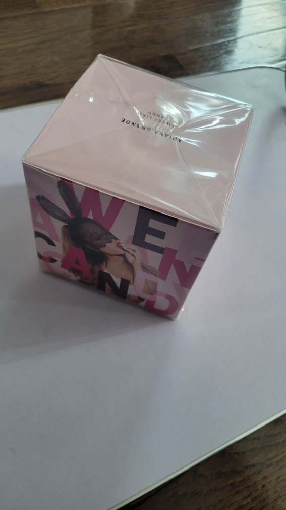 Ariana Grande Sweet Like Candy Perfume