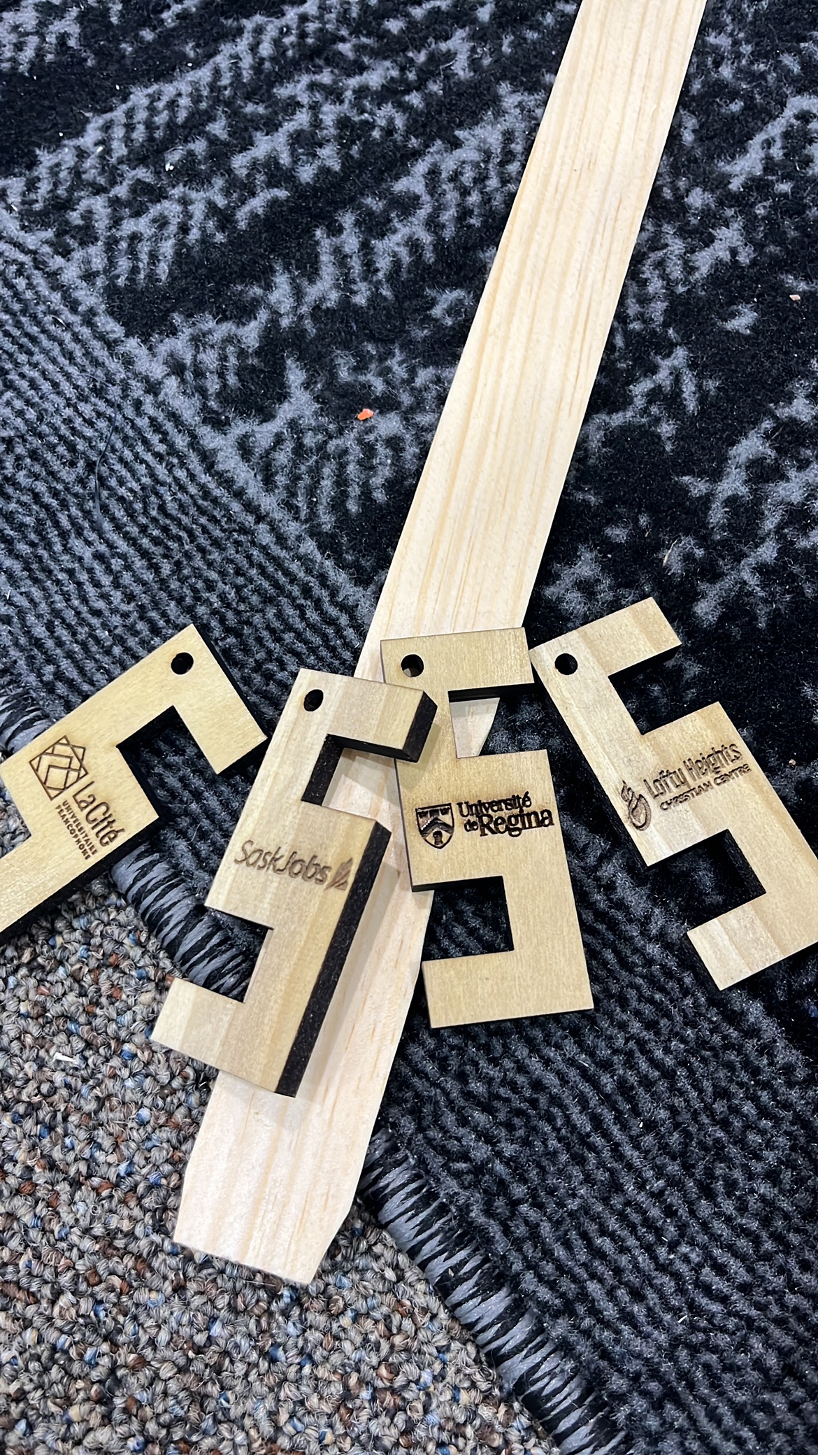 Wooden Phone Stand Keychain - photo 4