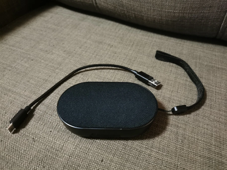 water resistant bluetooth speaker image indicator(2)