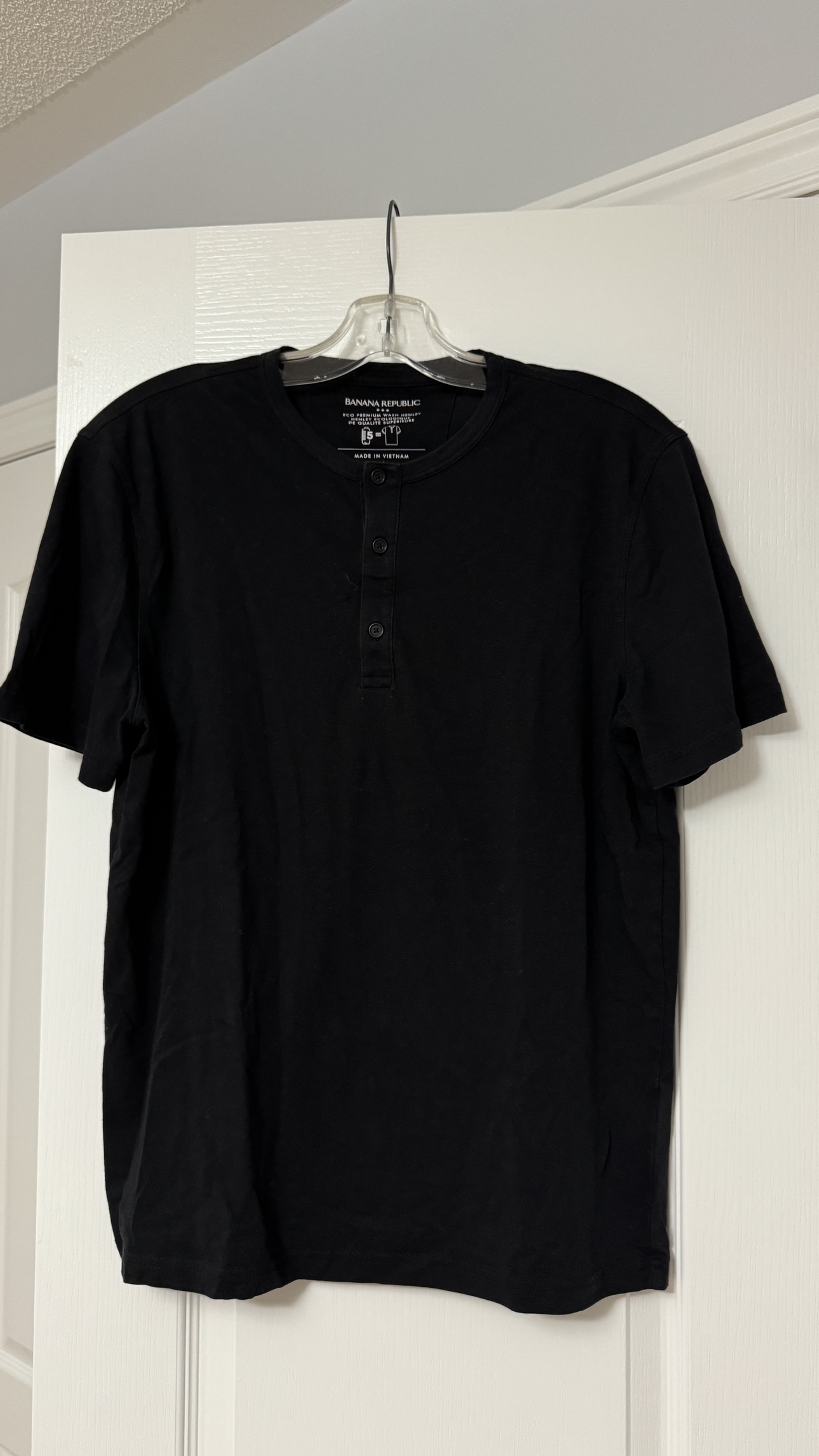 Banana Republic Men's T-Shirt thumbnail