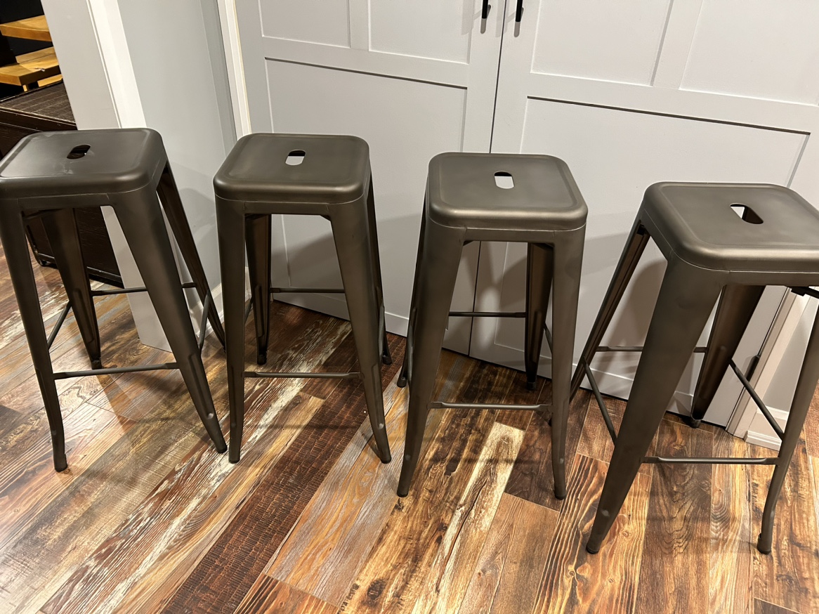 Set of 4 Bar Stools thumbnail