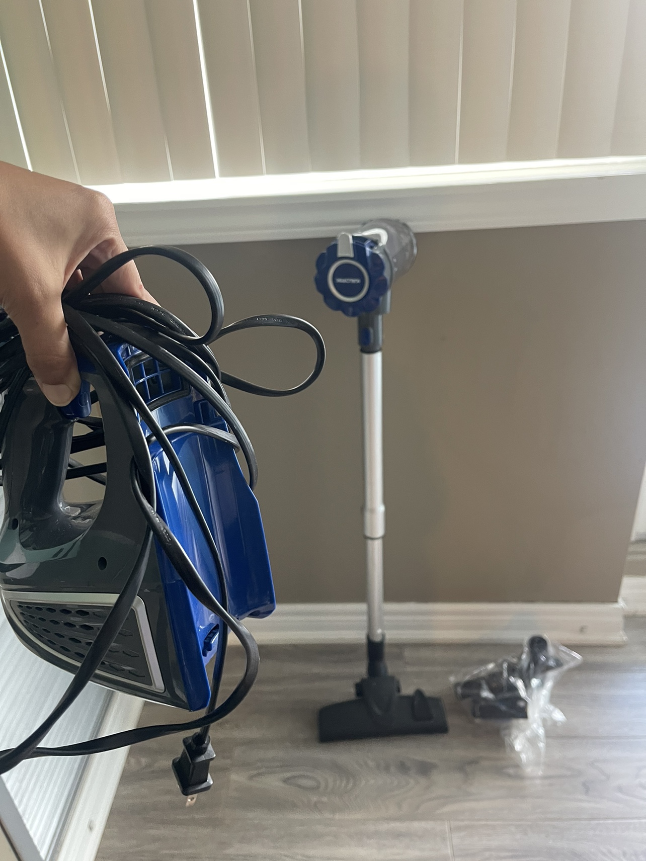 Kalorik Home Cyclone Vacuum with Pet Brush , vacuum cleaner