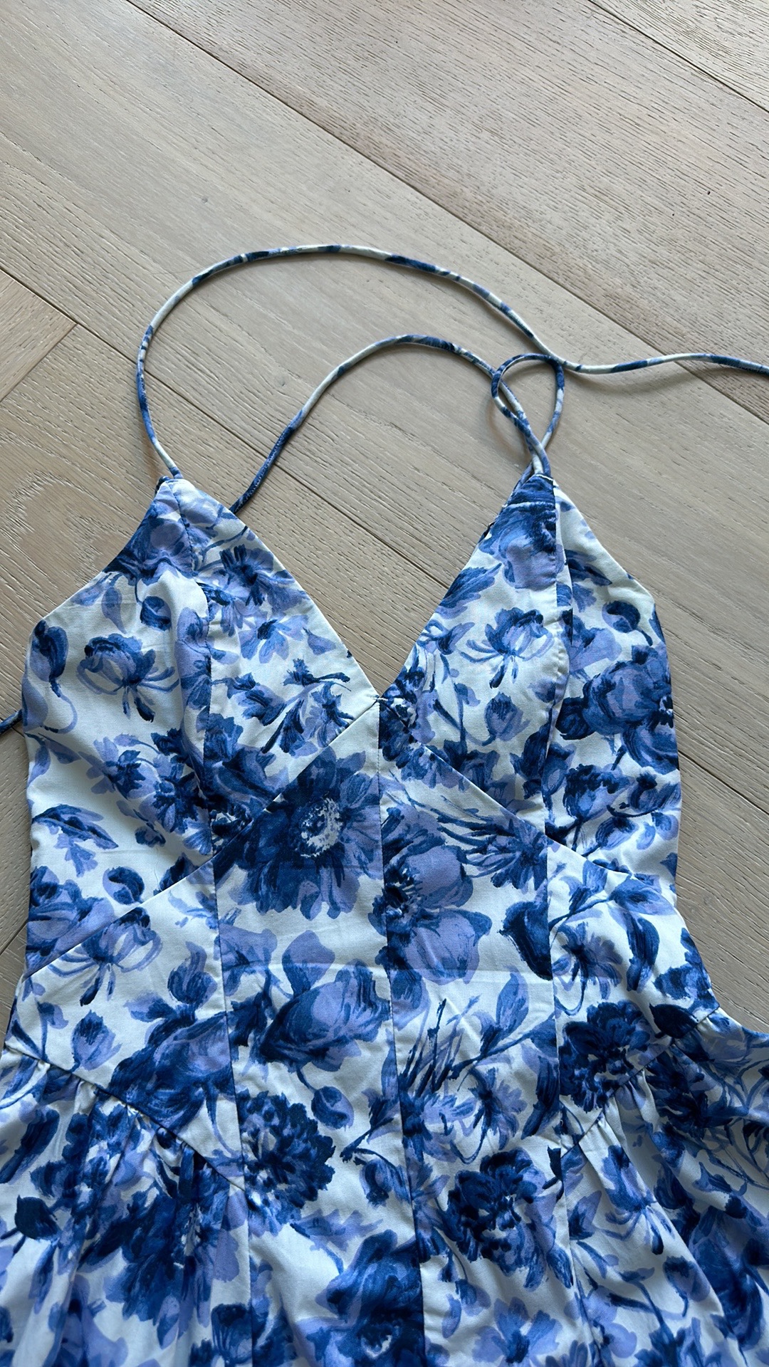 A&F strappy plunge maxi dress in XS Petite - photo 3