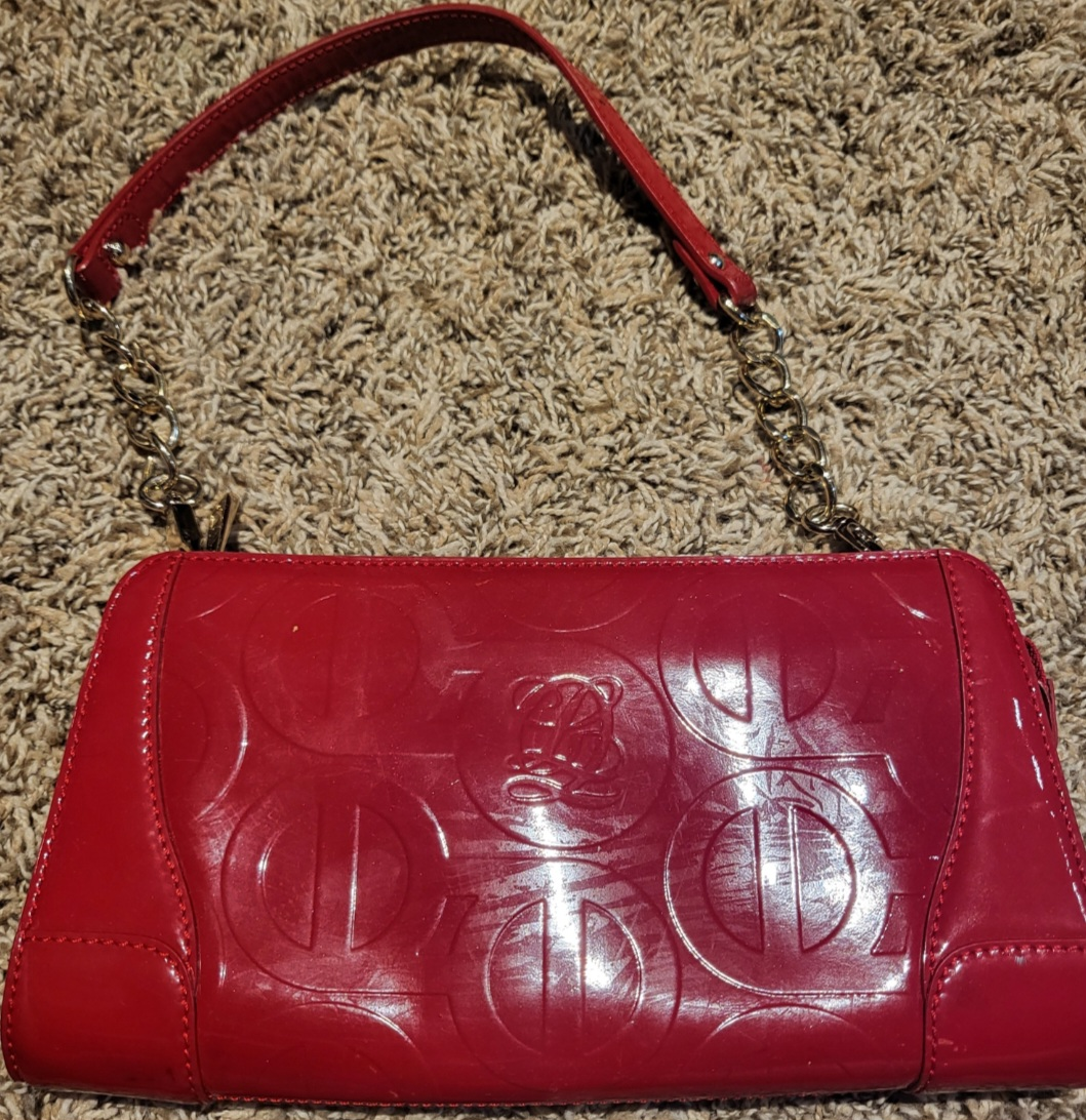 Red Esquire chain bag