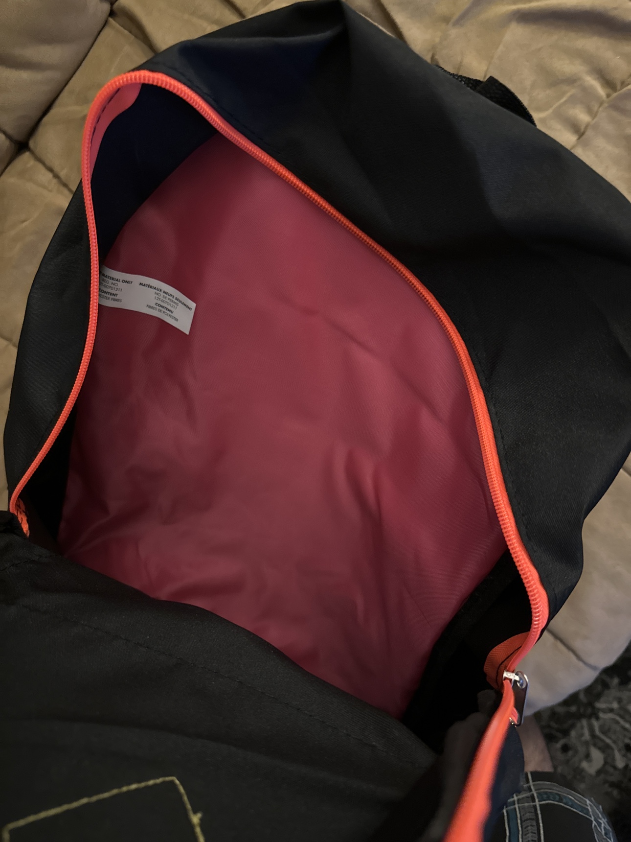 Black Backpack with Pink Zippers image indicator(2)