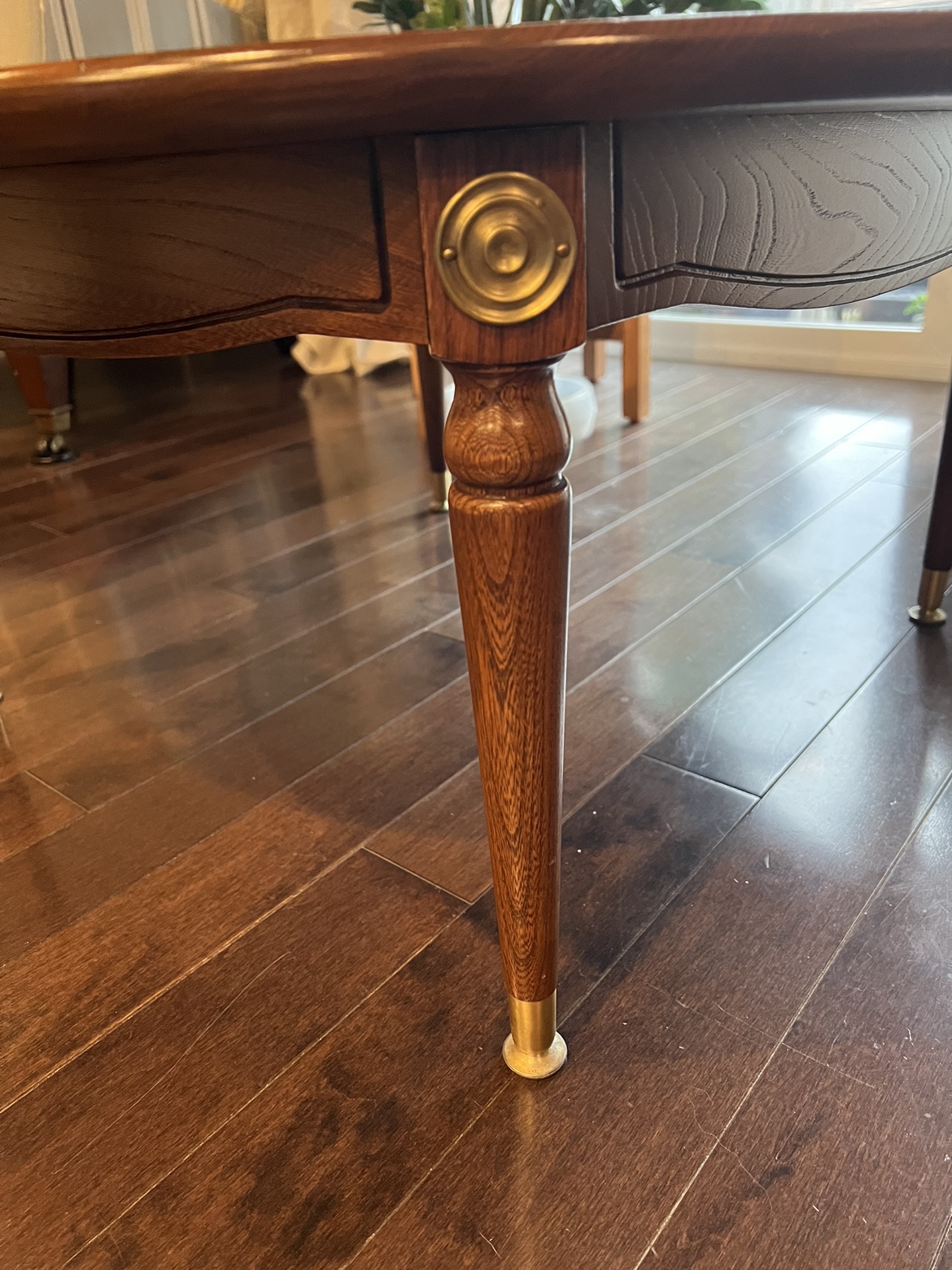 Mid Century Round Coffee Table - photo 3