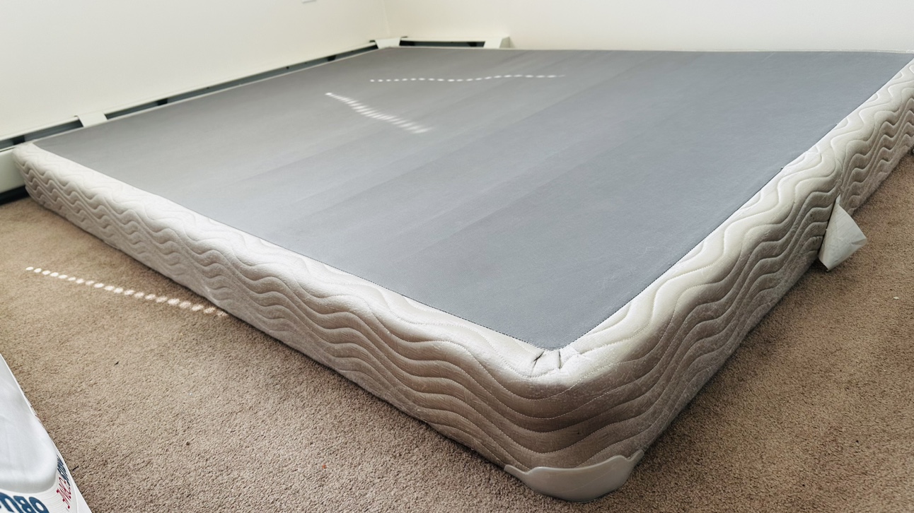 Low profile queen box spring