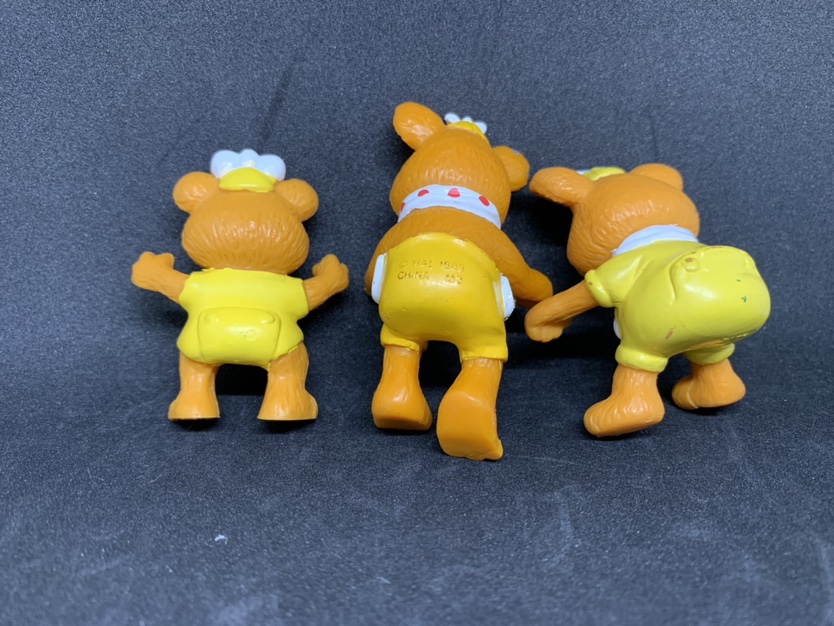 Vintage Lot of 6 Muppet Miss Piggy Elmo McDonalds 1986 image indicator(5)