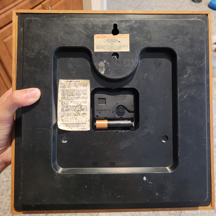 Vintage L.L.Bean Quartz Wall Hanging Clock Barometer Thermometer image indicator(6)