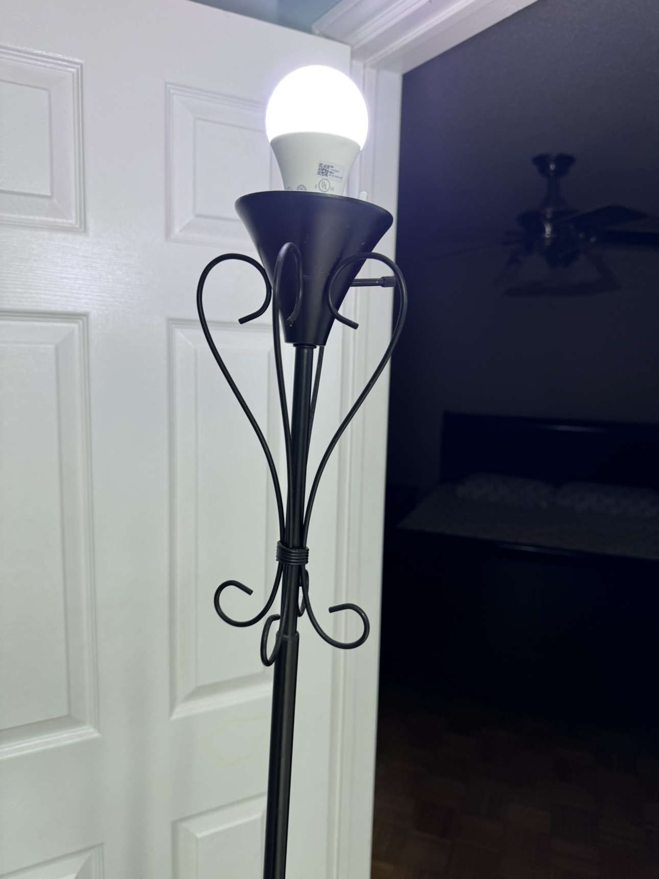 Black Floor Lamp - photo 2