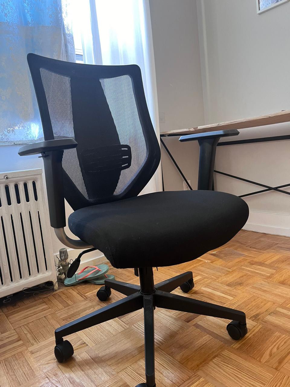 Black Mesh Office Chair