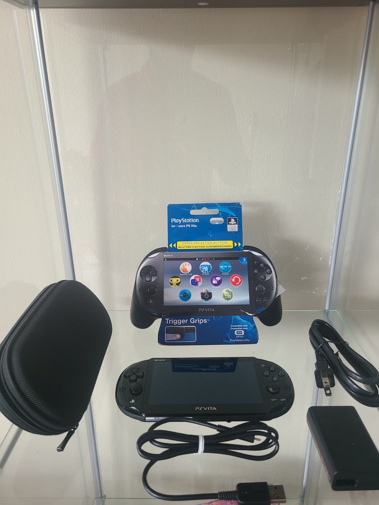 PlayStation Vita Slim image indicator(2)