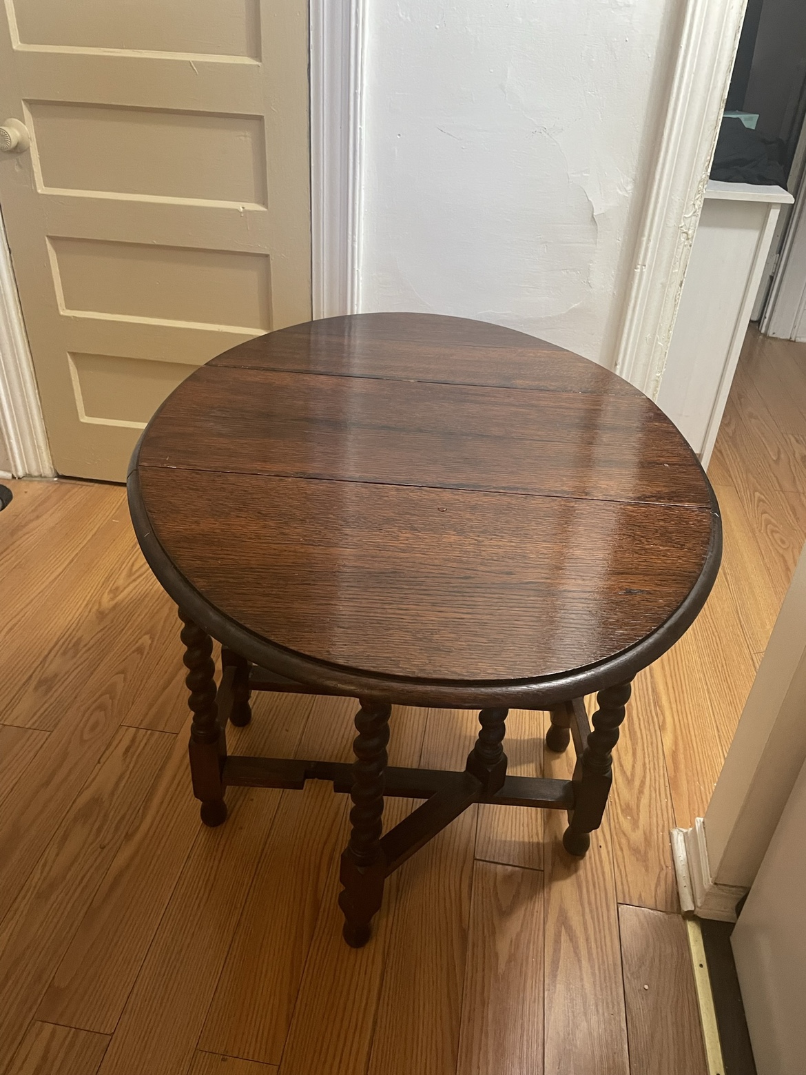 Antique Drop Leaf Table - photo 3