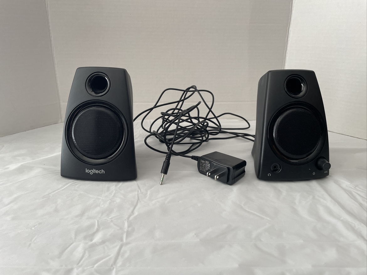 Logitech usb computer speakers thumbnail