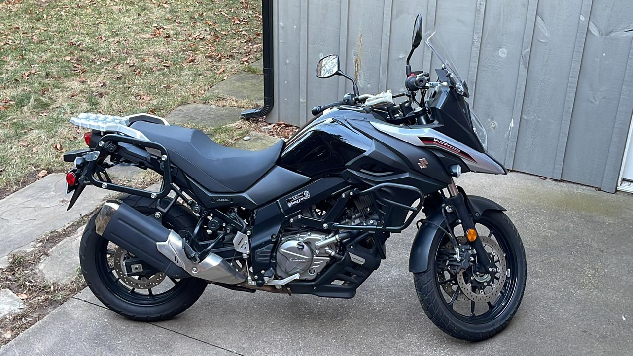 2017 Suzuki V storm 650 low kms - photo 4