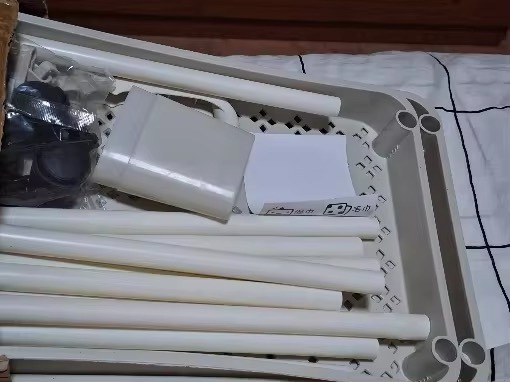 MOVABLE TROLLEY CART, PLASTIC WITH LITTLE DENTS image indicator(5)