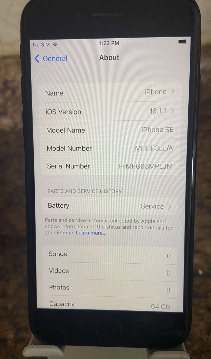 iPhone SE 64gb - photo 3