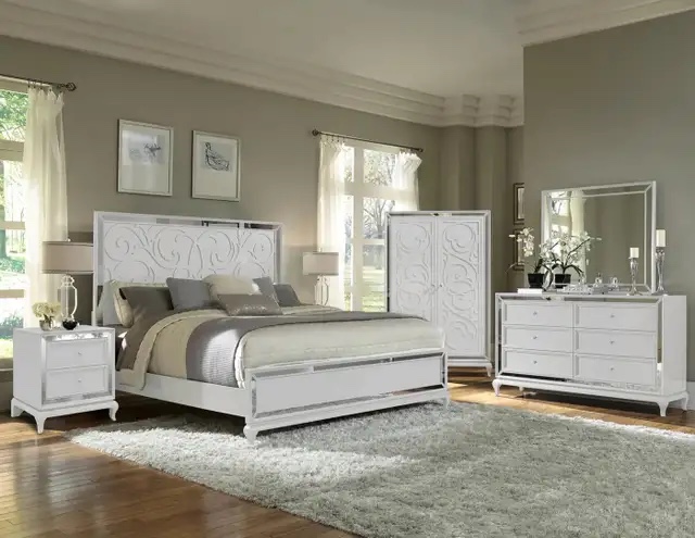King Bedroom Set from Leon’s