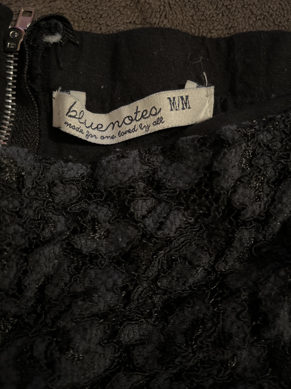 Short floral shorts image indicator(3)