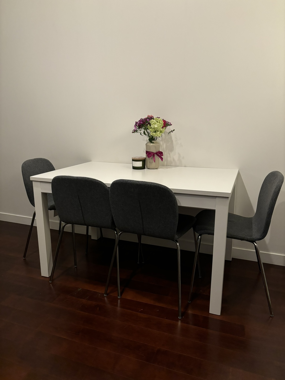 White extendable dining table for sale