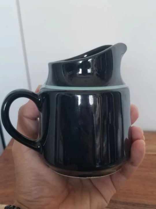 Black and Blue Sugar and Creamer Set image indicator(2)