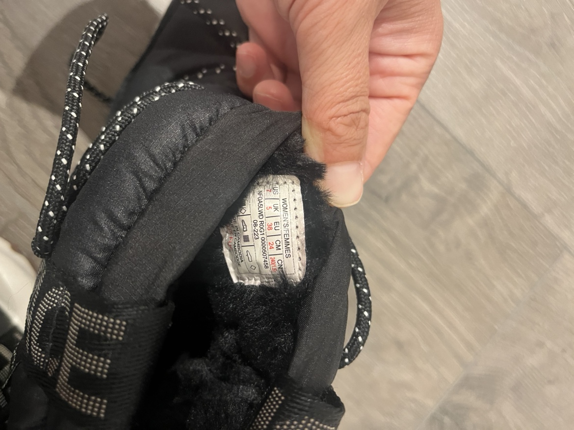 The North Face Snow Boots - photo 3