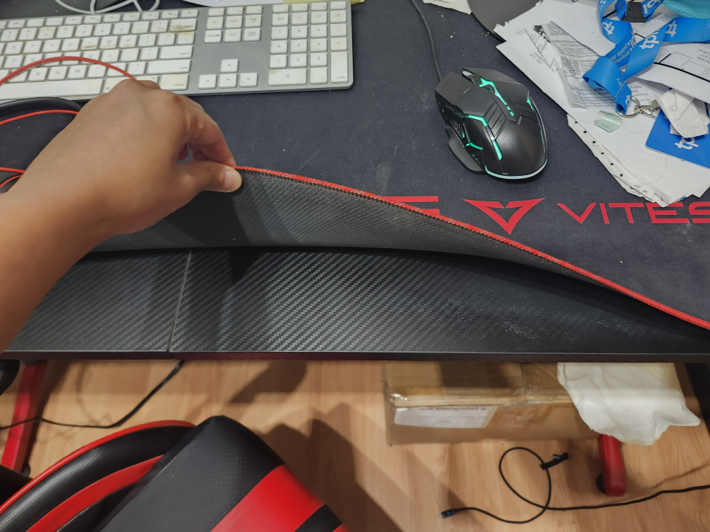 office desk - photo 2