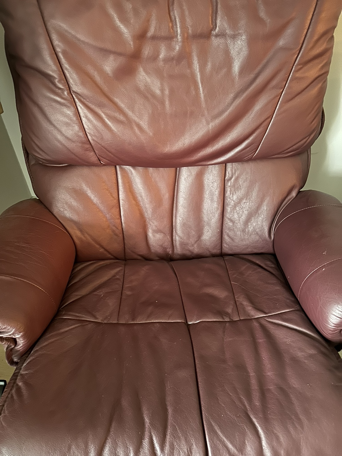 Leather recliner chair - photo 2