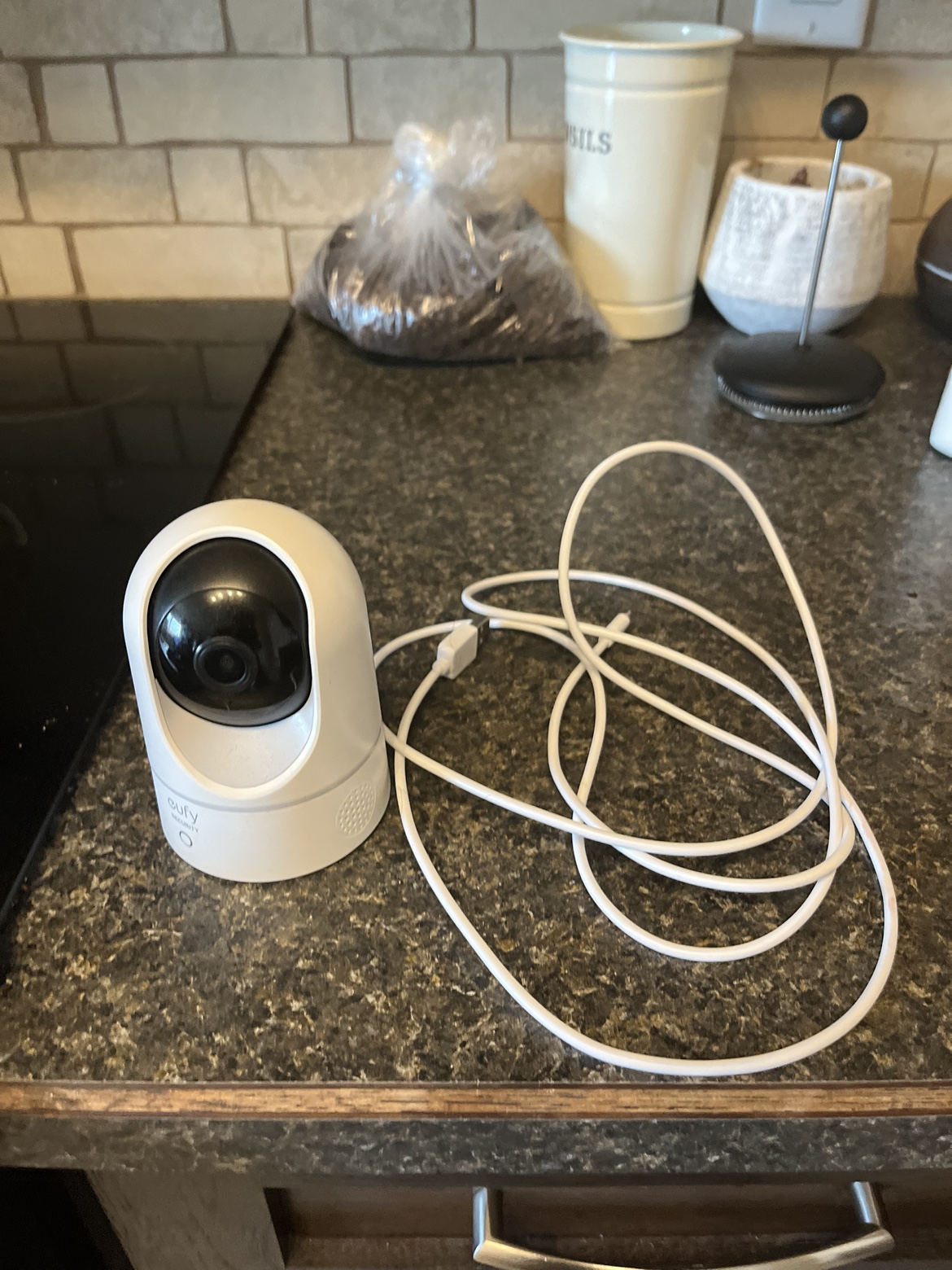 Indoor security camera - photo 3