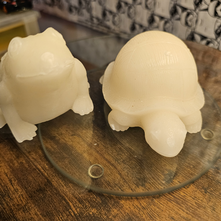 wax faux candles turtle & frog set