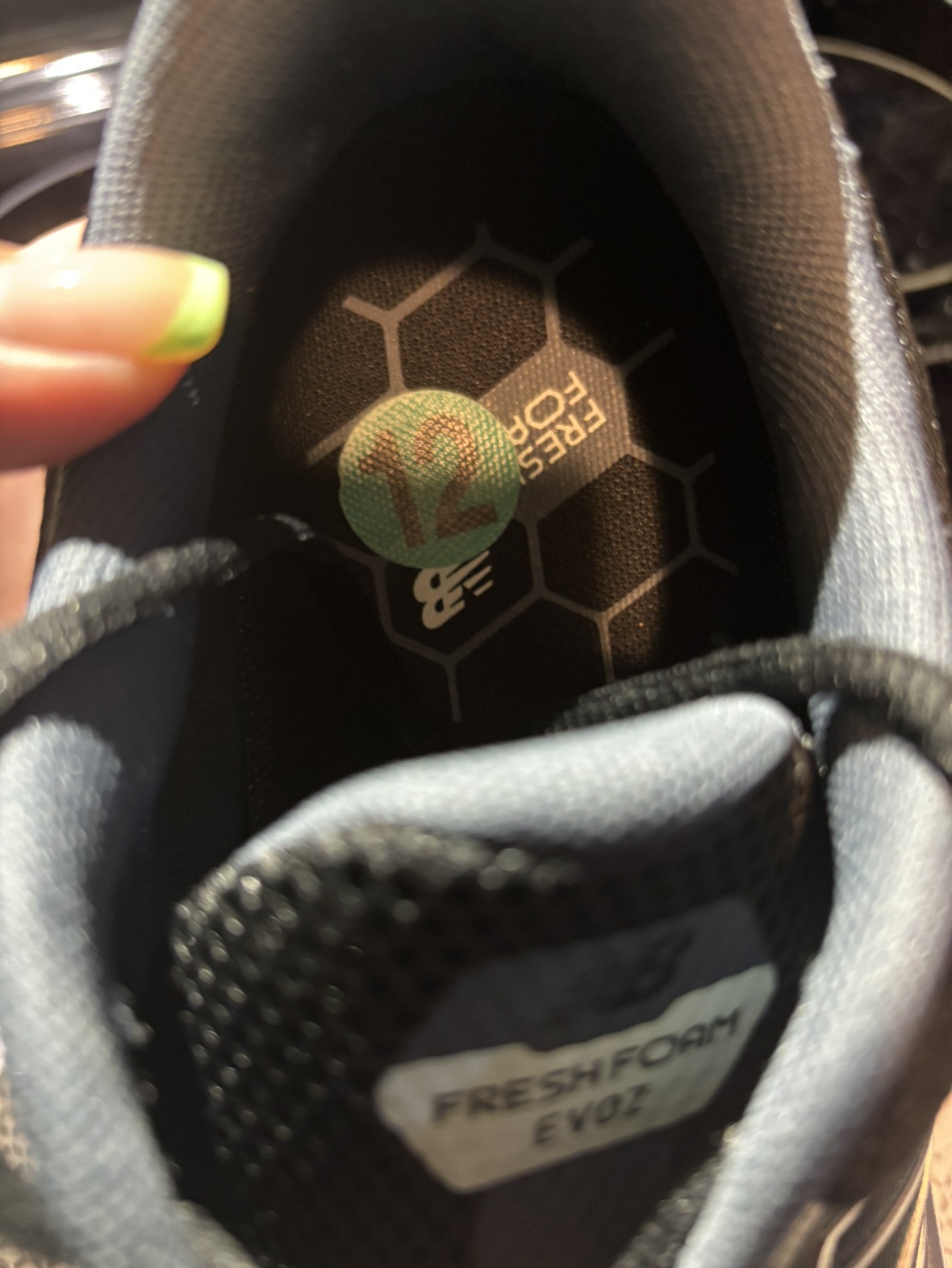 New Balance size 12 image indicator(4)