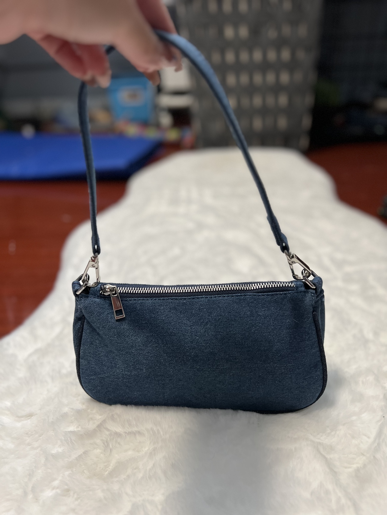 Zara Shoulder Bag image indicator(2)