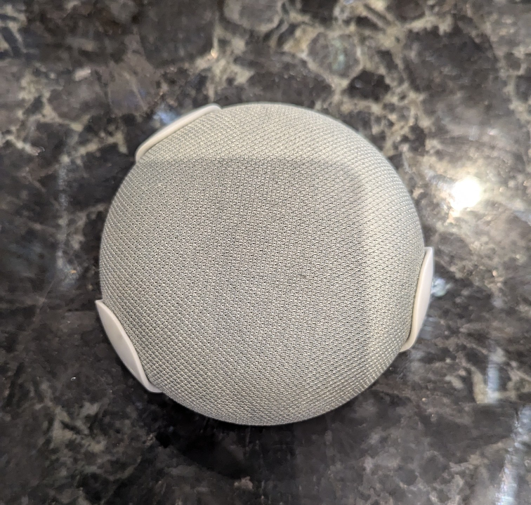 Google Home Mini (Gen 1)