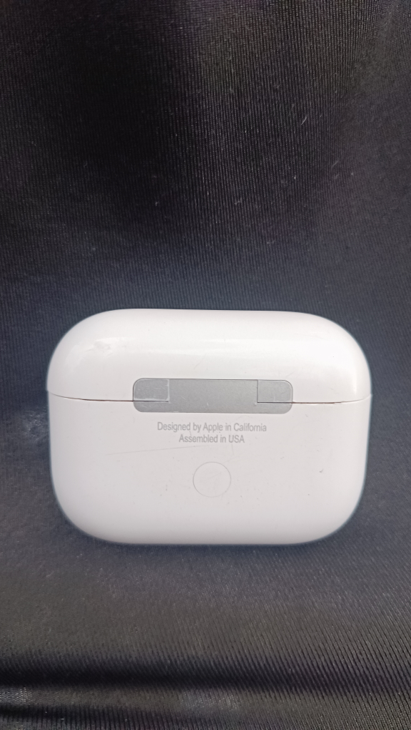 Apple Airpods (2nd Generation) - photo 2