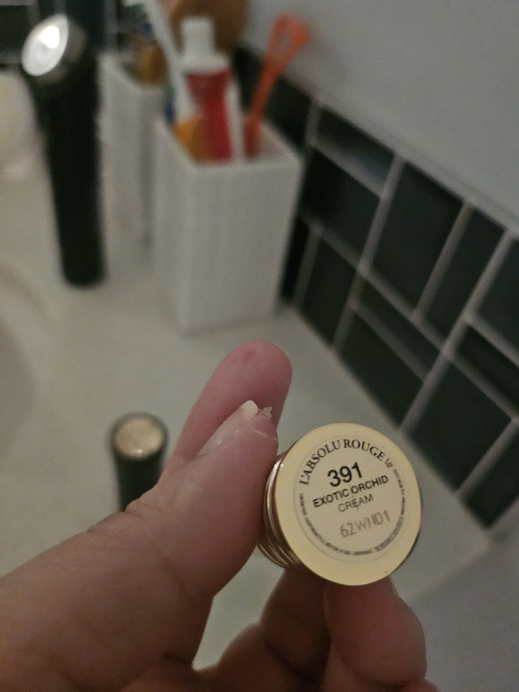 Lancome and Shu Uemura lipsticks and face palette - photo 5