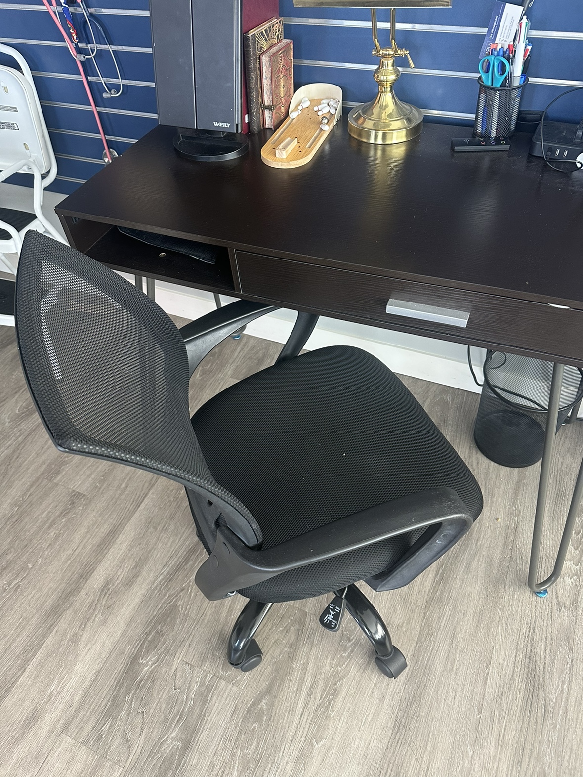 Office desk and  Chair - photo 2