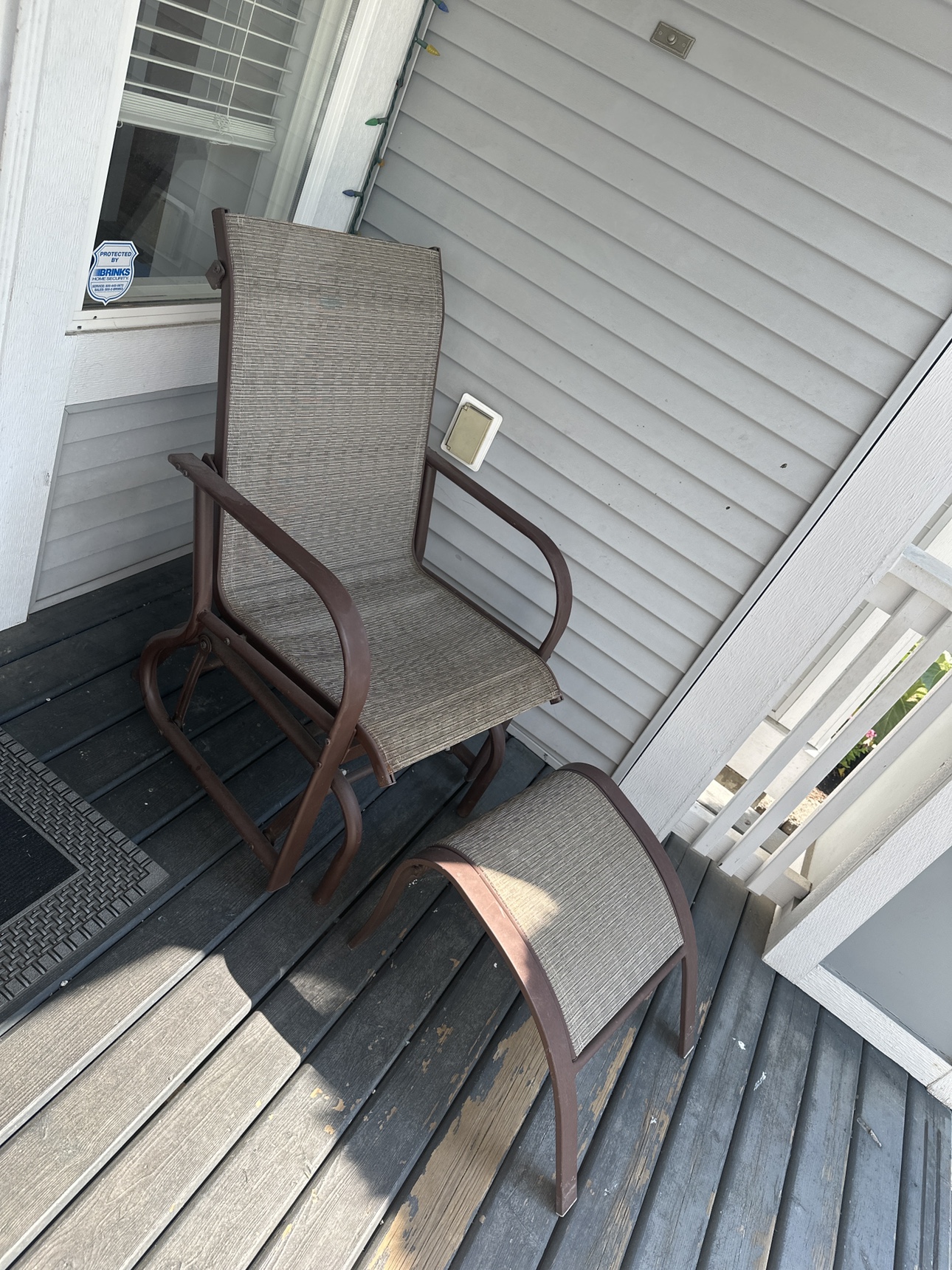 Outdoor Patio Chair with Footrest - photo 2