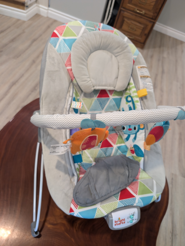 baby vibrating lounger - photo 2