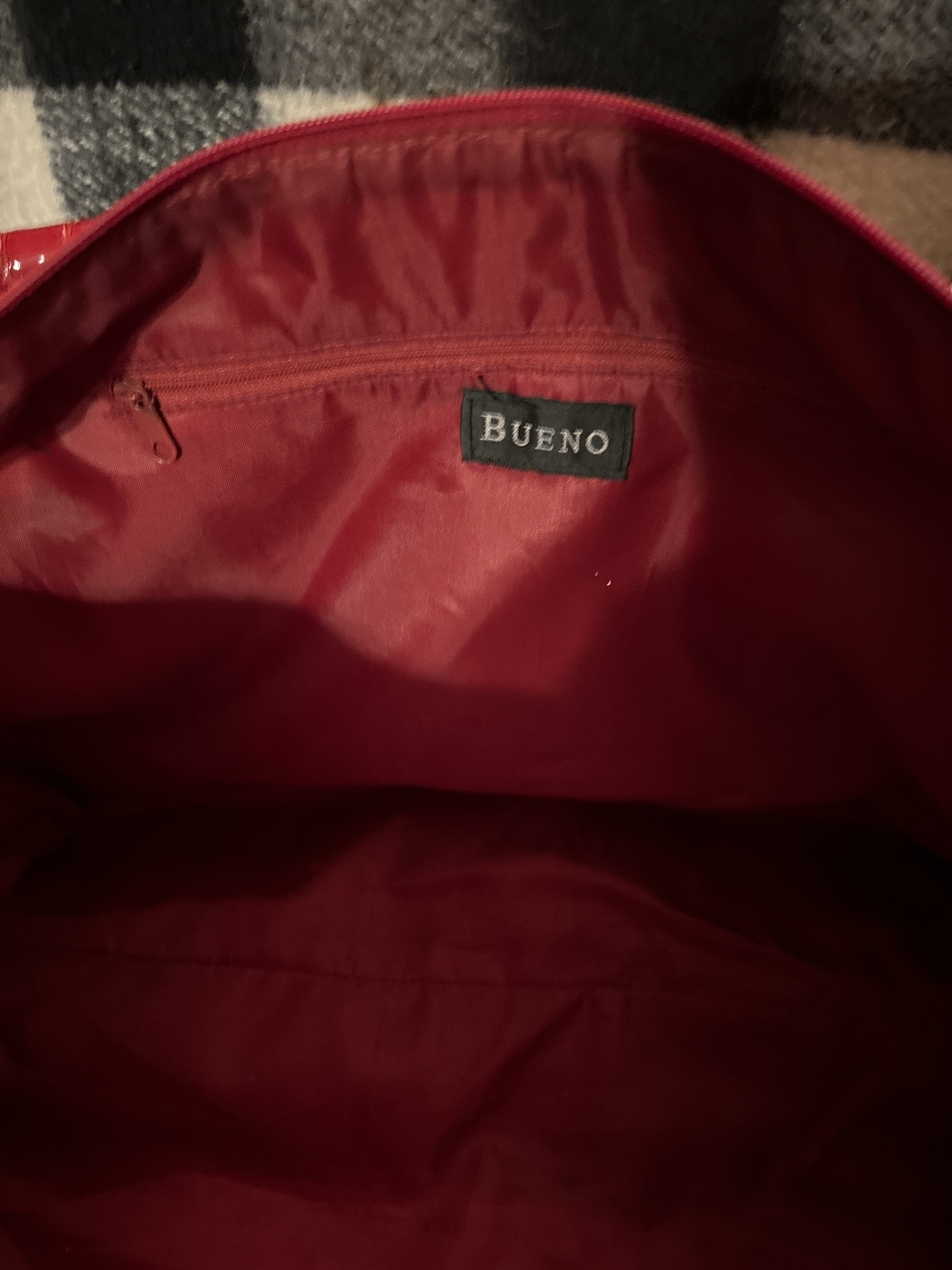 Bueno Red Handbag thumbnail
