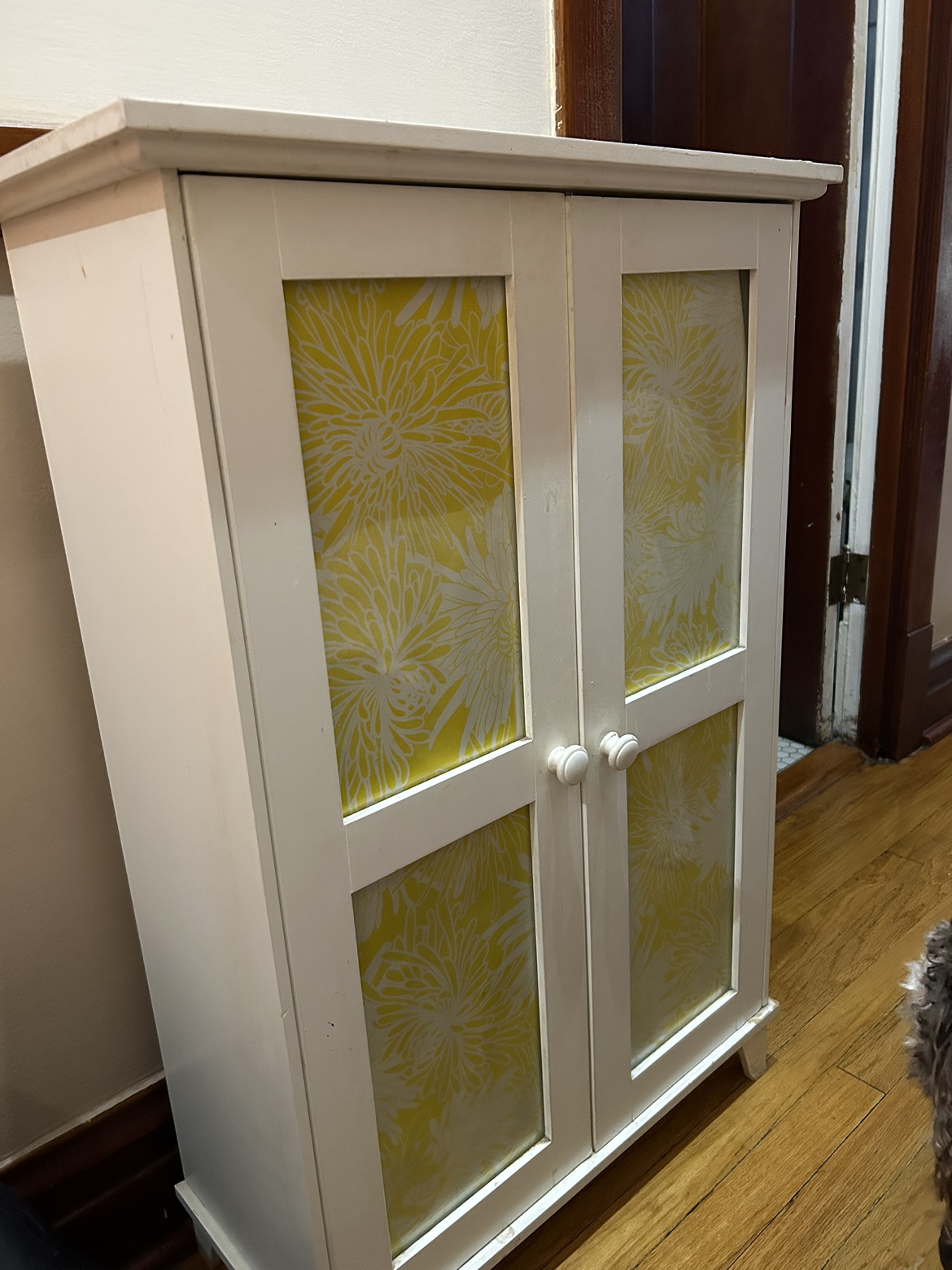 Bathroom wardrobe