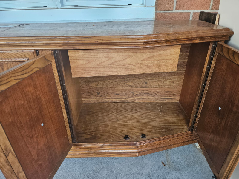 Wooden Cabinet with 4 Doors and 1 Drawer - photo 5