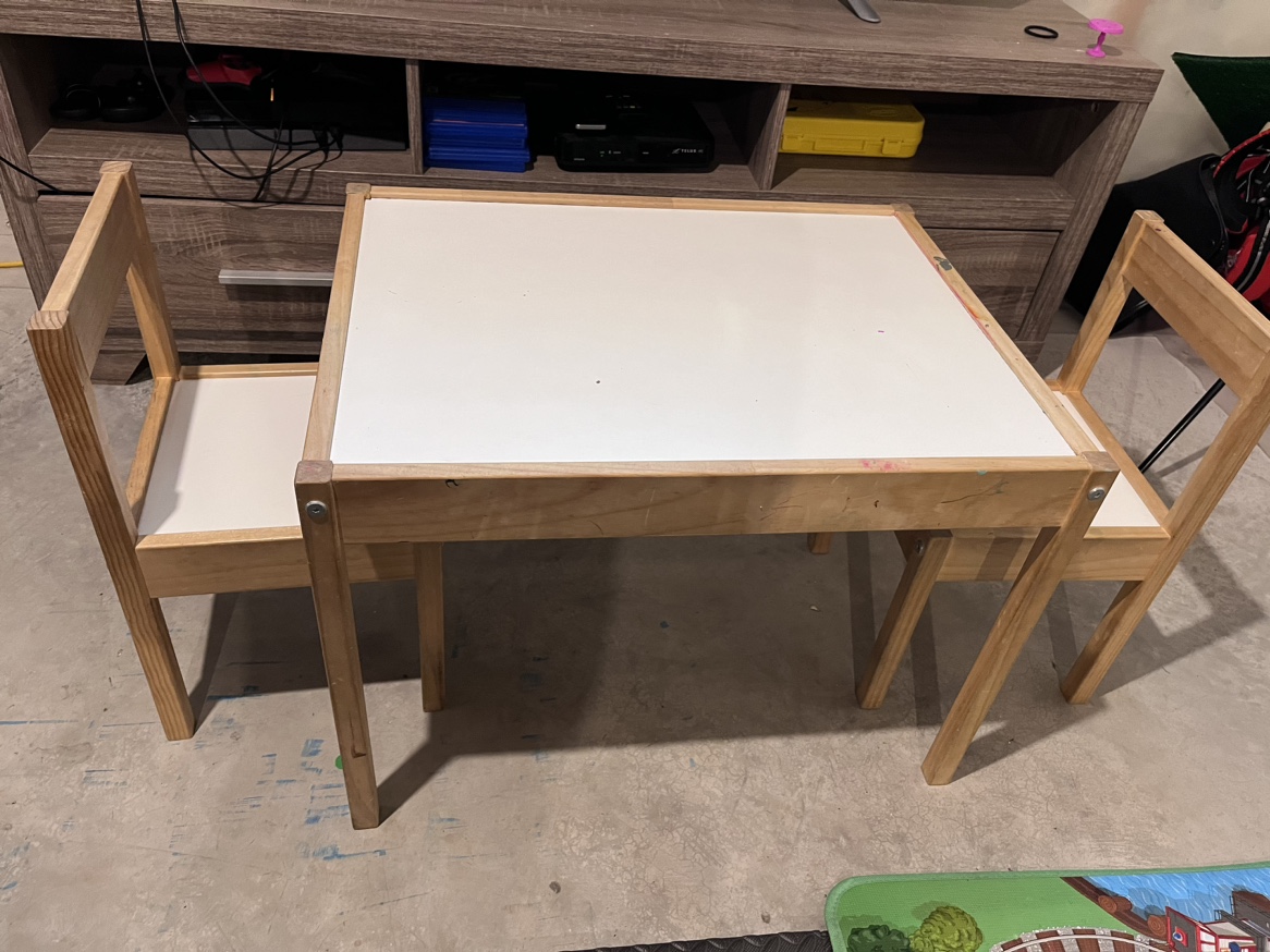 Toddler table and chairs