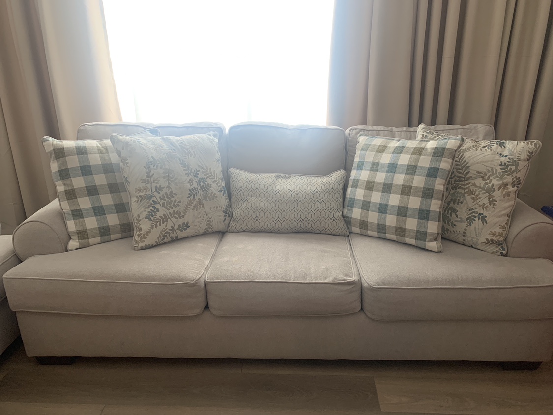 3 seaters Cream sofa from Leons - photo 3