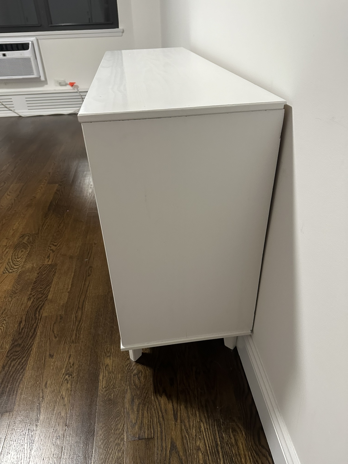 White 6 Drawer Dresser - photo 4