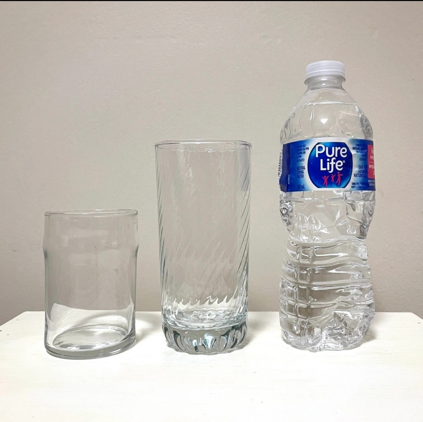 Set of 16 Drinking Glasses thumbnail