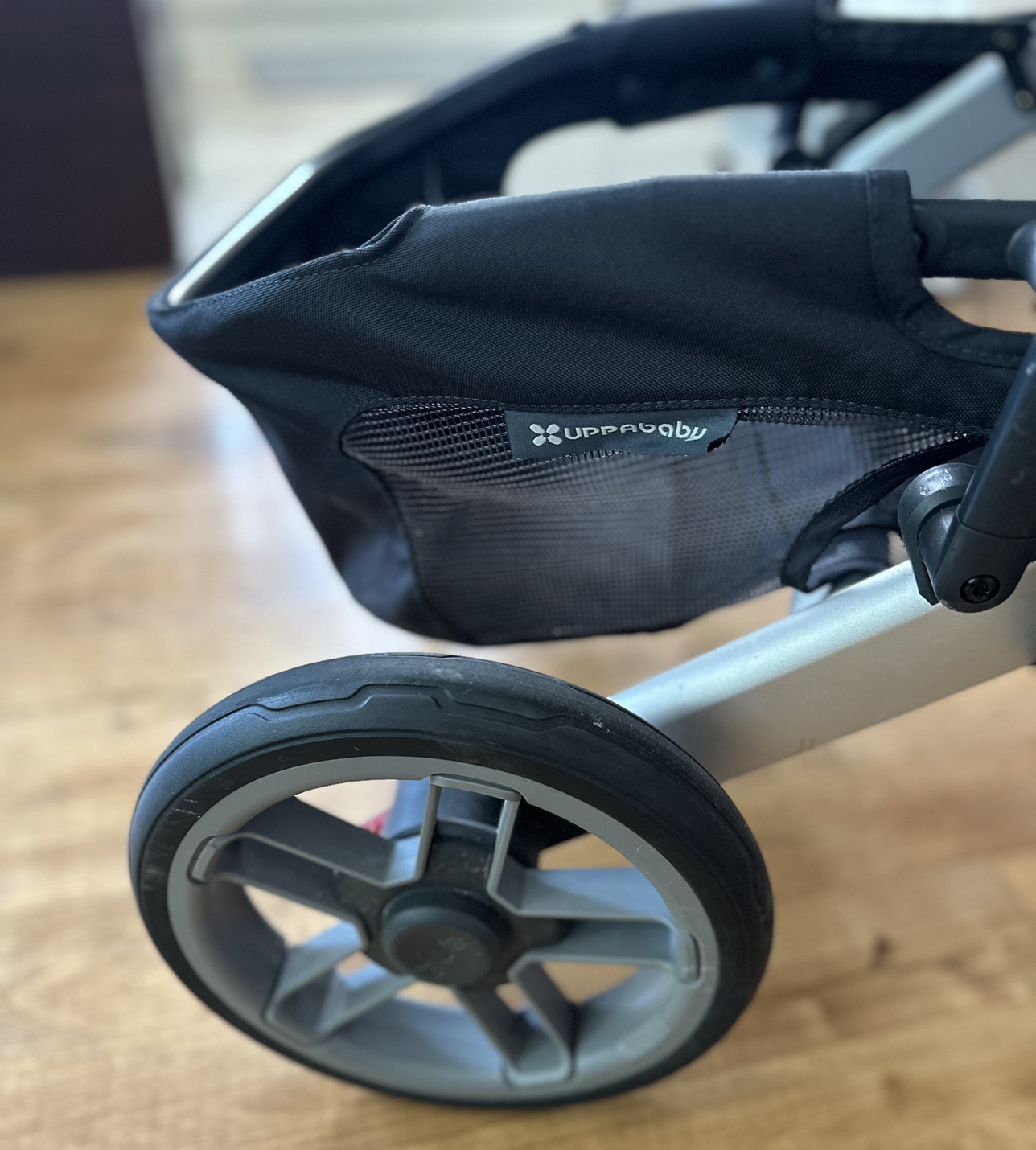 Uppababy Cruz V2 Stroller 2023 plus accessories image indicator(8)