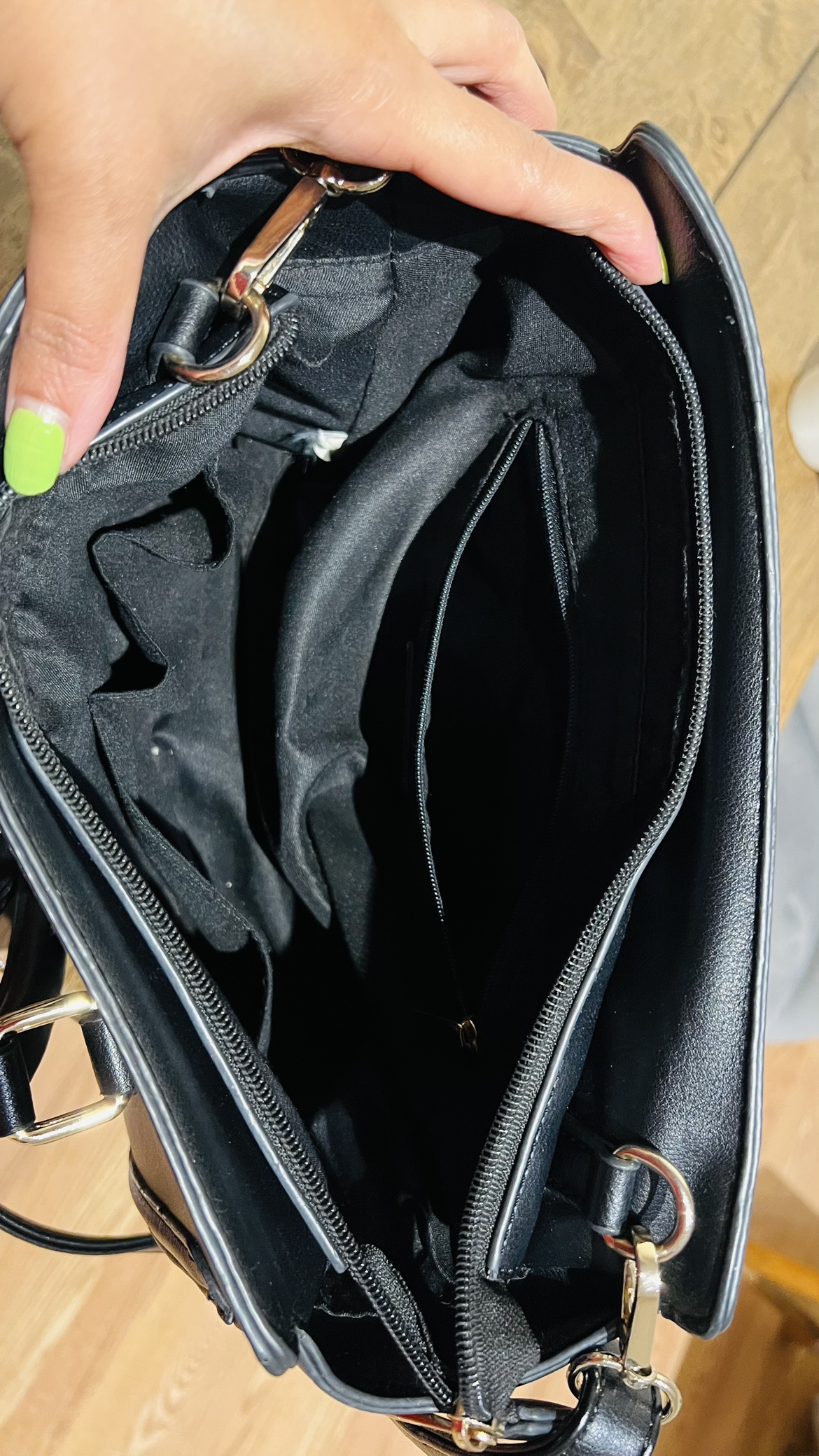 Women's purse image indicator(4)