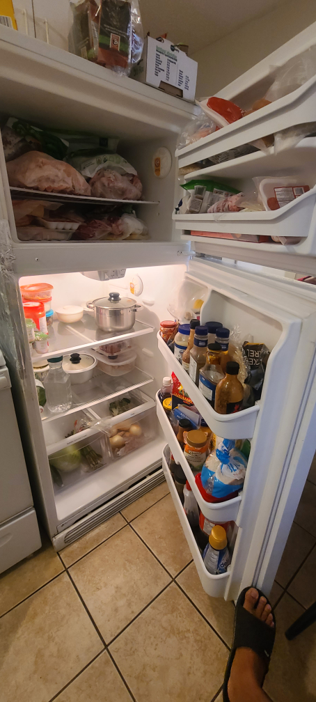 Refrigerator - photo 2