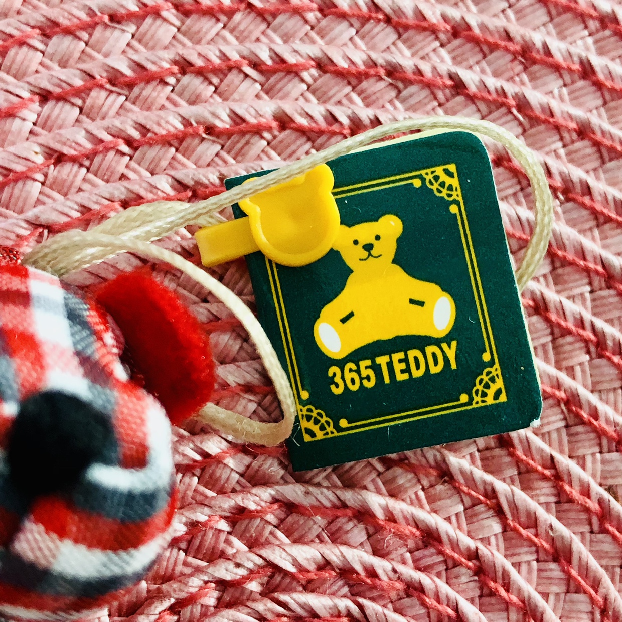 Japanese Meiji Birthday Teddy Bear charm with Nov 10 birthday image indicator(3)